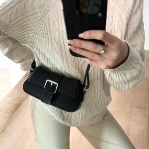 Elegant Black Women's Shoulder Bag